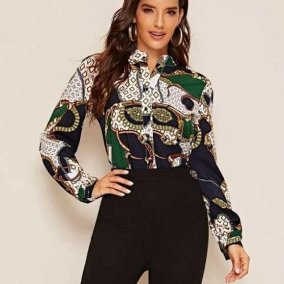 SHEIN Geo & Chain Print Button-Front Top - Picture 3 of 9